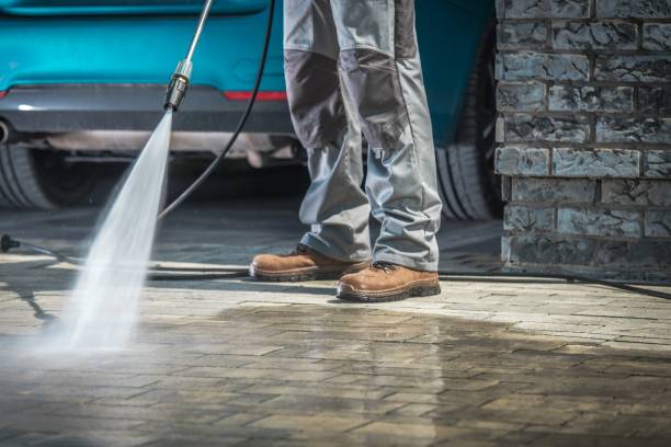 Best Pool Deck Cleaning in Garden City South, NY